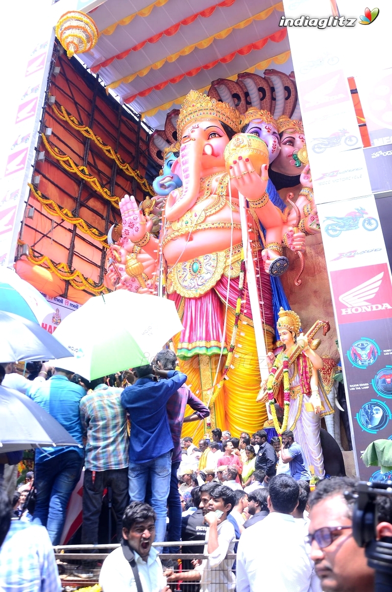 Khairatabad Ganesha Idol 2018 Pics