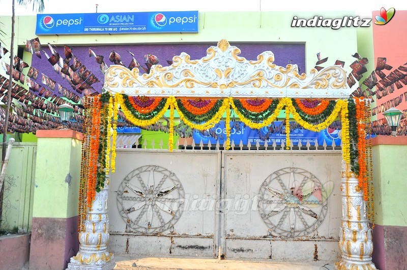 'Gautamiputra Satakarni' Trailer Launch