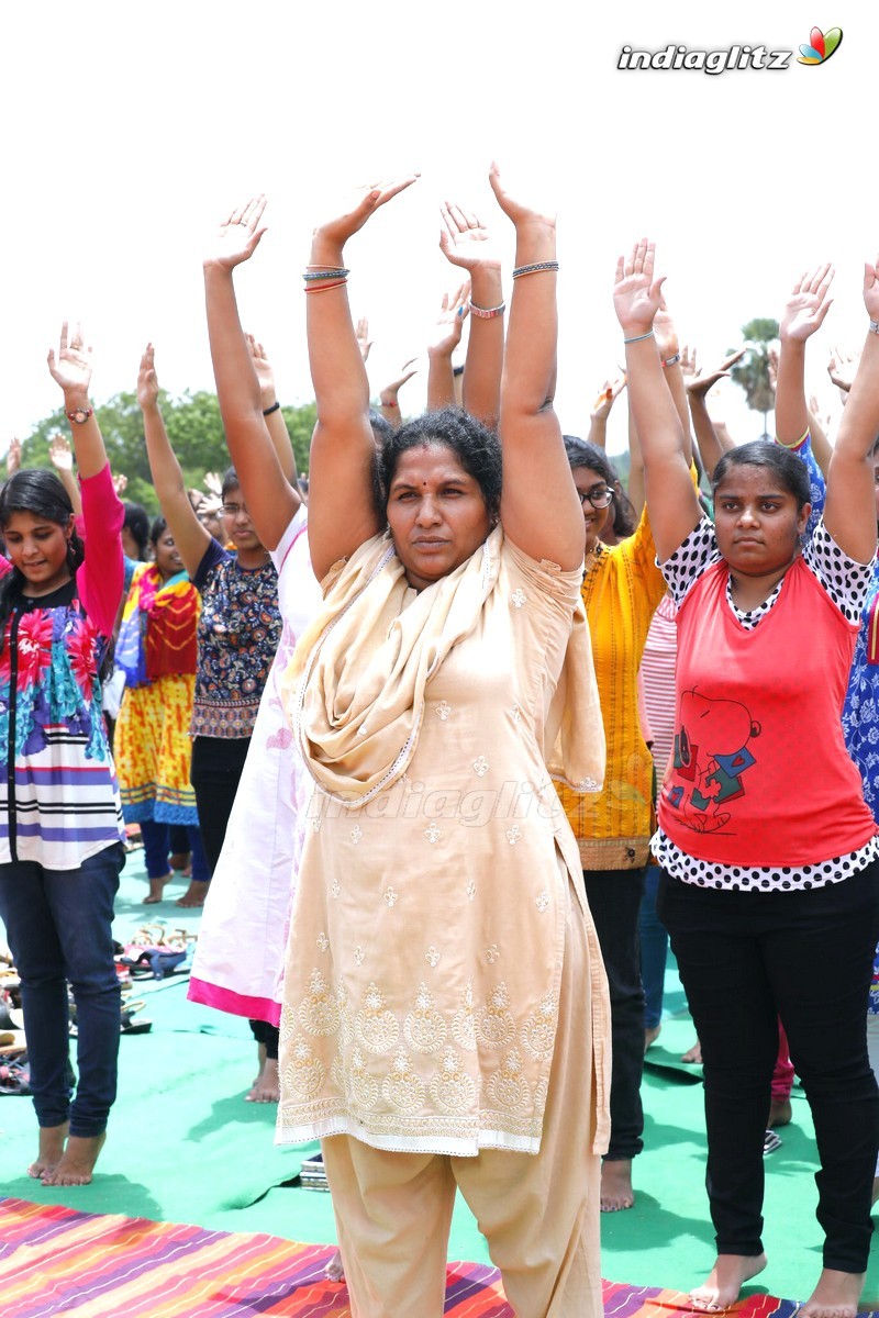 Actress Gouthami Youth Yoga At GITAM College , Hyd