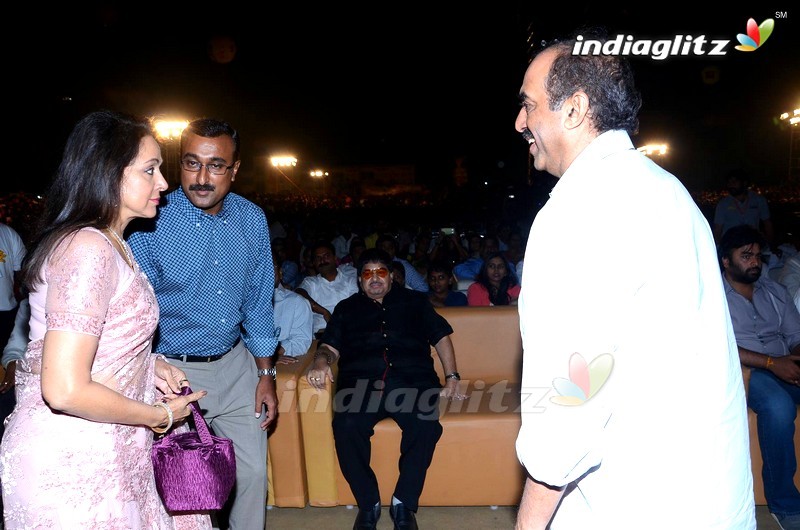 'Gauthamiputra Satakarni' Audio Launch (Set 1)