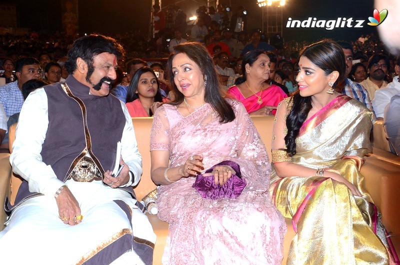 'Gauthamiputra Satakarni' Audio Launch (Set 1)