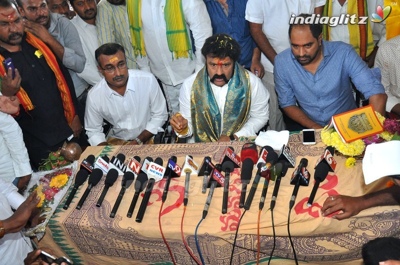 'Gautamiputra Satakarni' Team At Koti Lingala Temple, Karimnagar