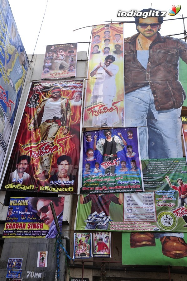 'Gabbar Singh' Theatre Coverage