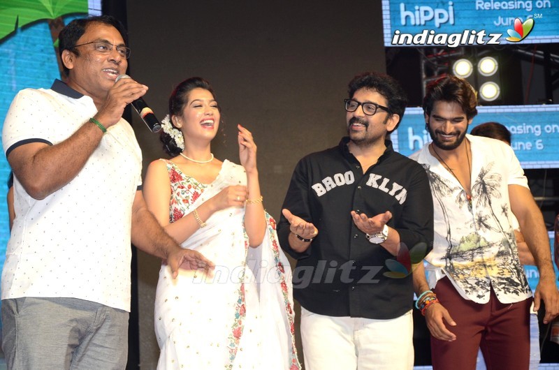 'Hippi' Pre Release