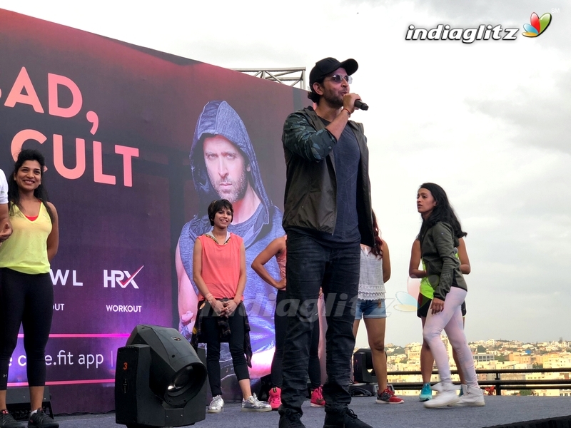 Hrithik Roshan Promotes Fitness At Inorbit Mall