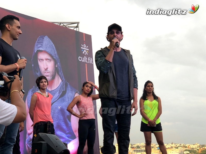 Hrithik Roshan Promotes Fitness At Inorbit Mall