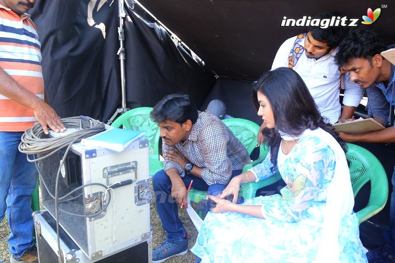 'Idam Jagath' On Location