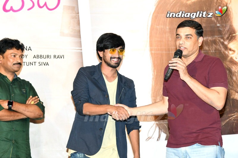 'Iddari Lokam Okate' Trailer Launch