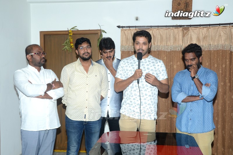 'Inthalo Ennenni Vinthalo' Teaser Launch