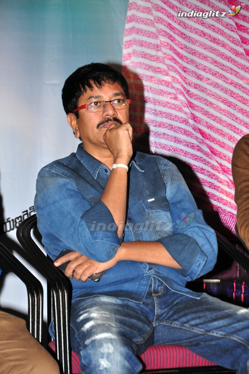 'Intlo Deyyam Naakem Bhayam' Success Meet