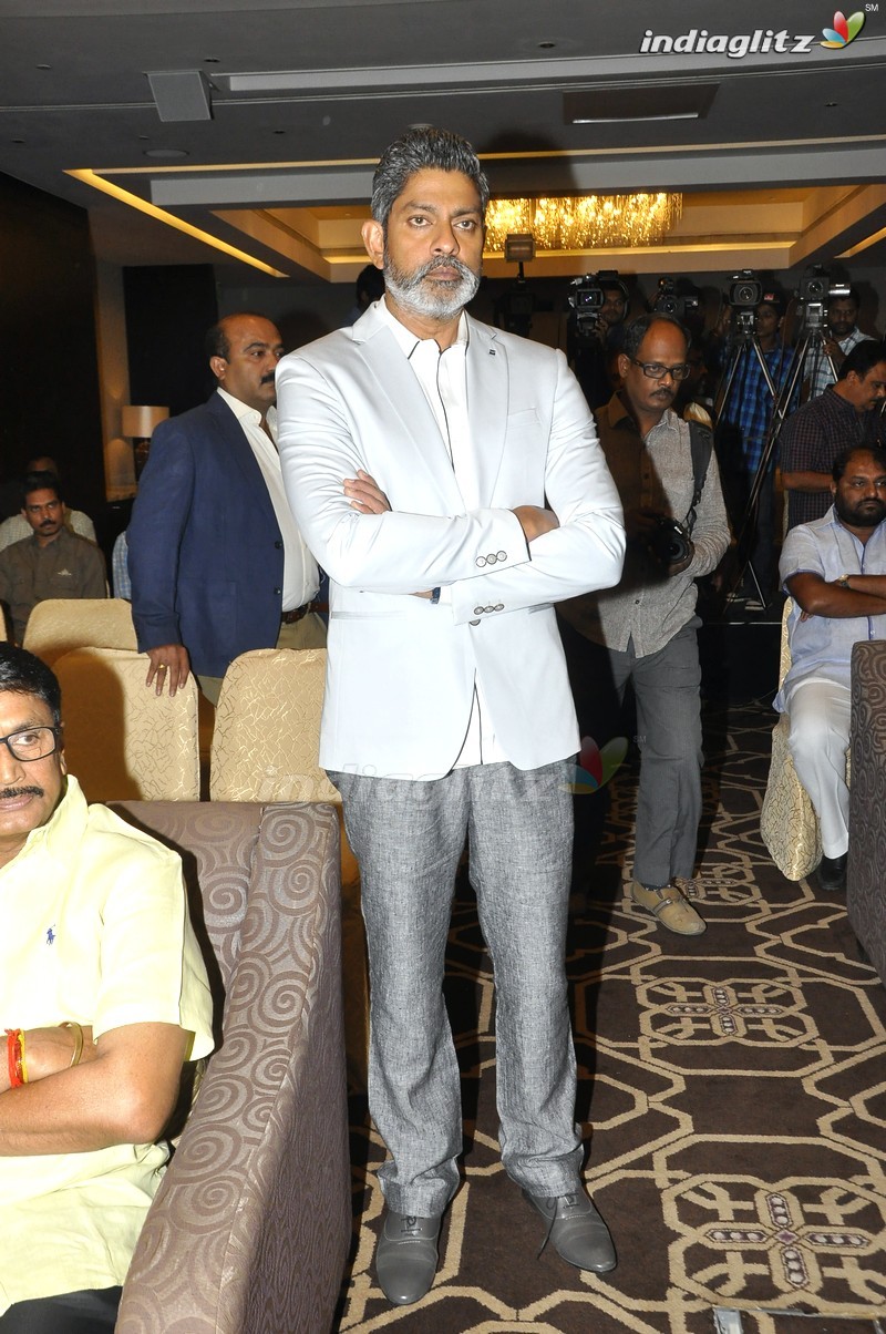 Jagapathi Babu Launches Click Cine Cart