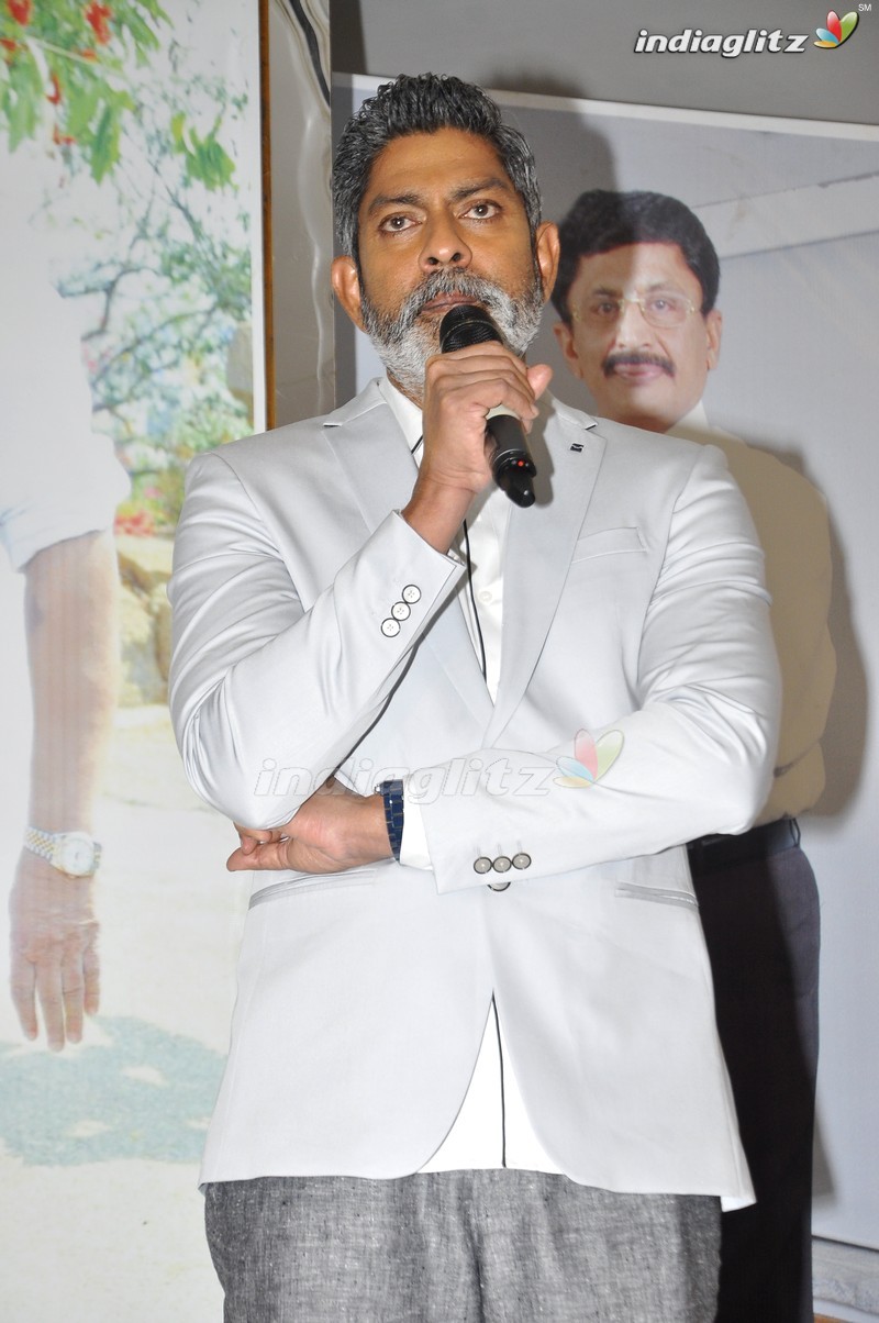 Jagapathi Babu Launches Click Cine Cart