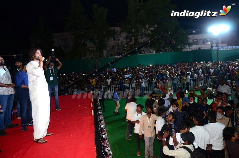 'Jathi Ratnalu' Pre Release Event