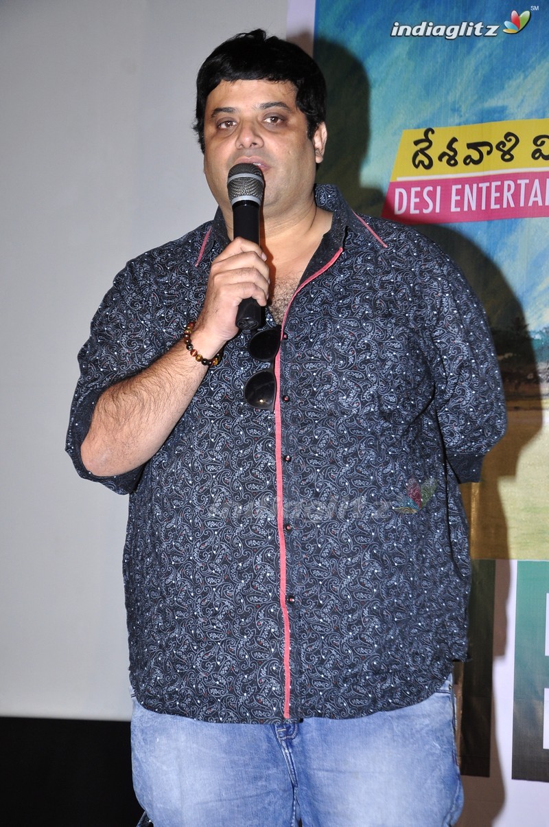 'Jayammu Nischayammura' Trailer Launch