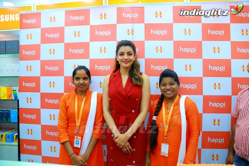 Kajal Agarwal Launches Happi Mobiles @ Hanumakonda