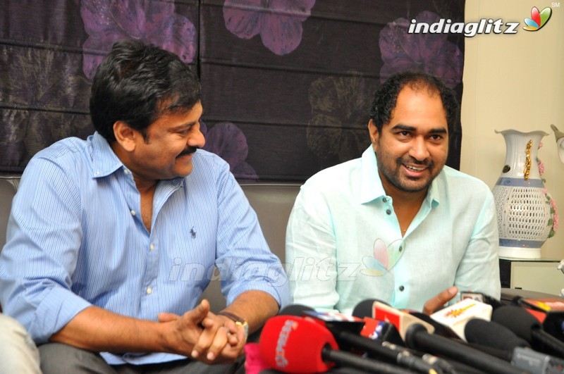 Chiranjeevi Congratulates 'Kanche' Team