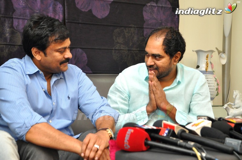 Chiranjeevi Congratulates 'Kanche' Team