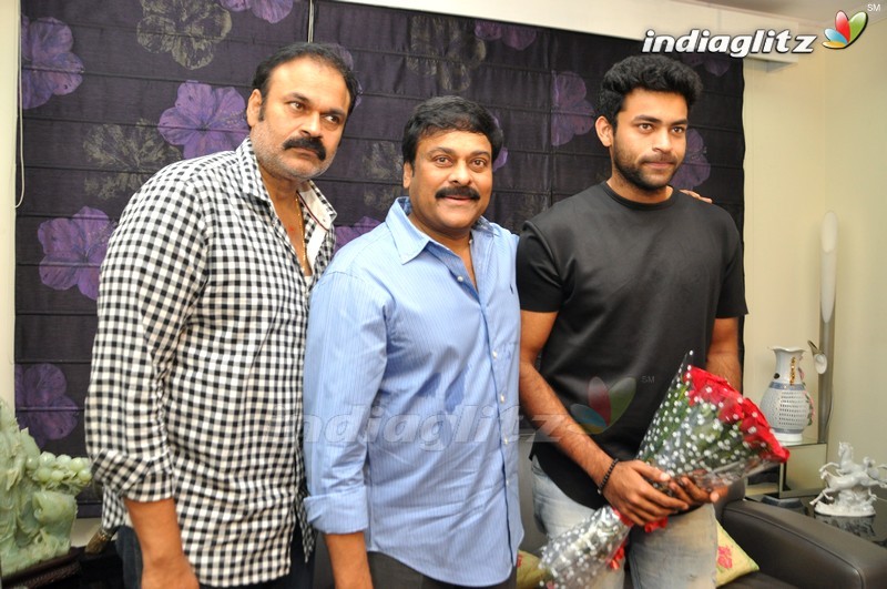 Chiranjeevi Congratulates 'Kanche' Team