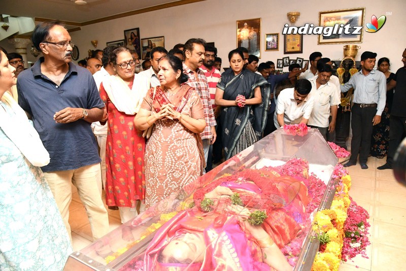 KCR and Other Political Leaders Pay Last Respects to Vijaya Nirmala