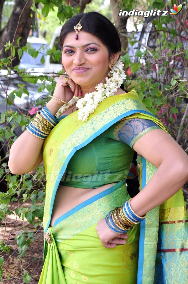 Keerthi Naidu Special Gallery