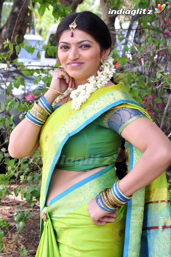 Keerthi Naidu Special Gallery