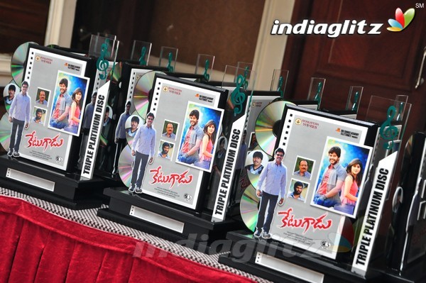 'Ketugadu' Platinum Disc