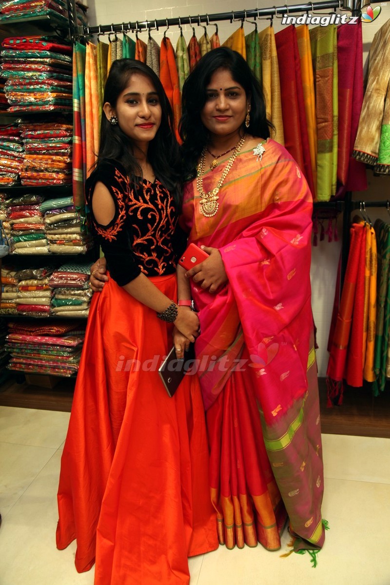 Catherine, Mahreen Launches KLM Fashion Mall @ Vizag