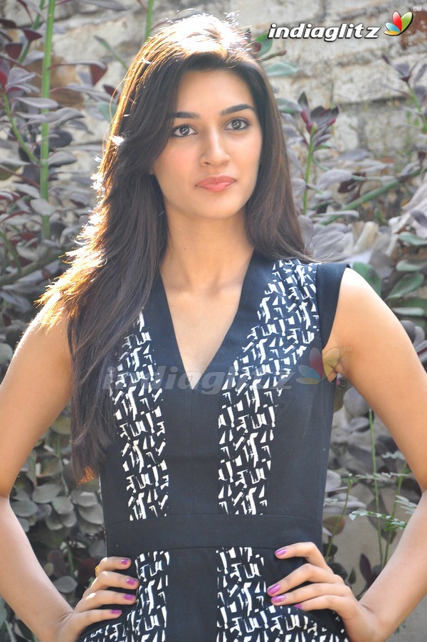 Kriti Sanon Special Gallery