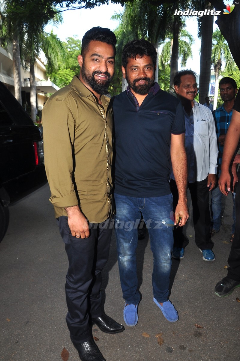 'Kumari 21F' Teaser Launch