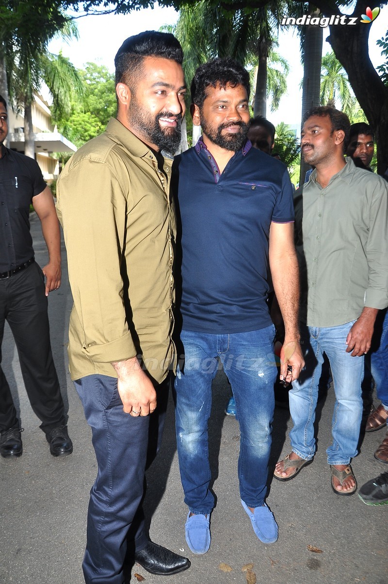 'Kumari 21F' Teaser Launch