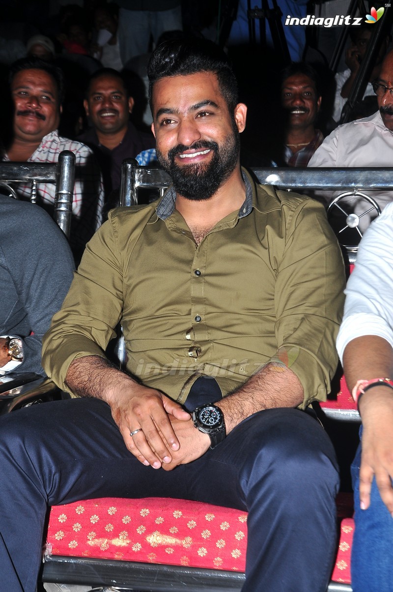 'Kumari 21F' Teaser Launch