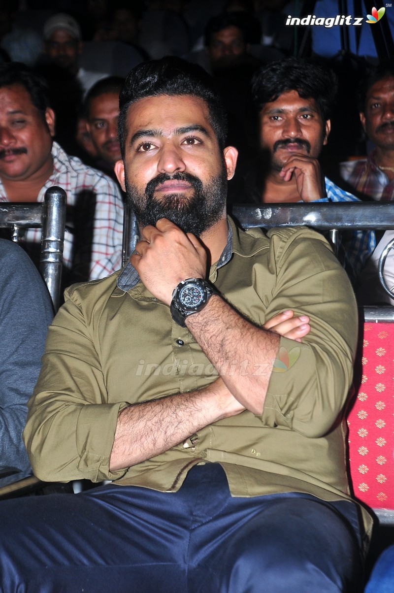 'Kumari 21F' Teaser Launch