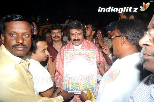 'Legend' 400 Days Celebrations At Yemmiganur Set-1