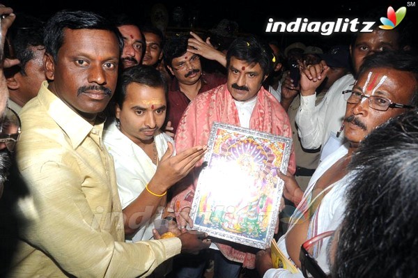 'Legend' 400 Days Celebrations At Yemmiganur Set-1