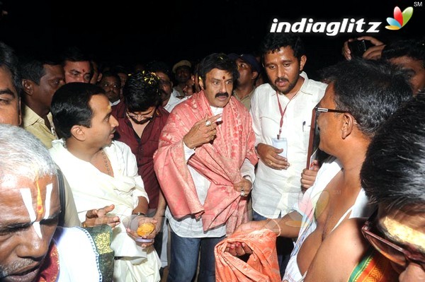 'Legend' 400 Days Celebrations At Yemmiganur Set-1