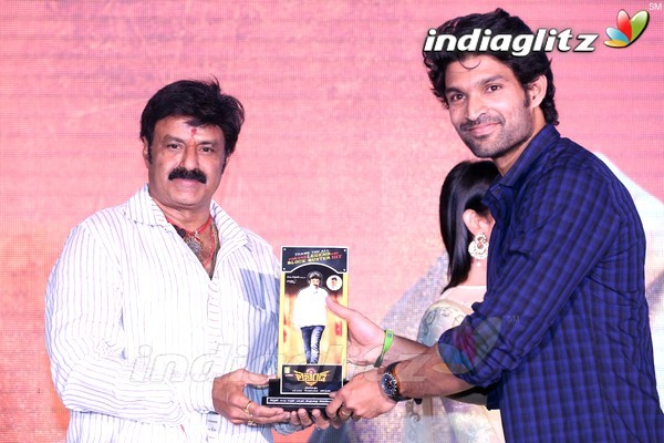 'Legend' Success Meet Set-2