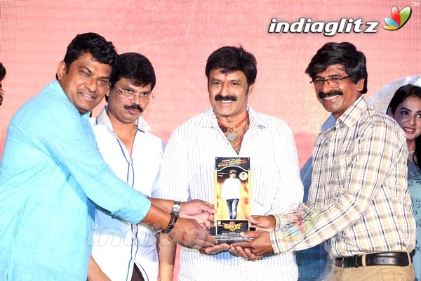 'Legend' Success Meet Set-2