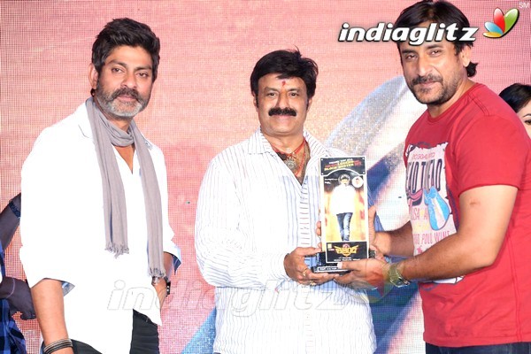 'Legend' Success Meet Set-2