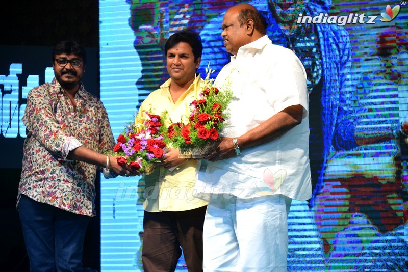 'Loafer' Triple Platinum Disc Function