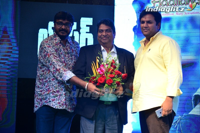 'Loafer' Triple Platinum Disc Function