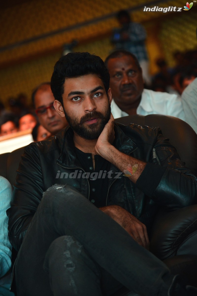 'Loafer' Triple Platinum Disc Function