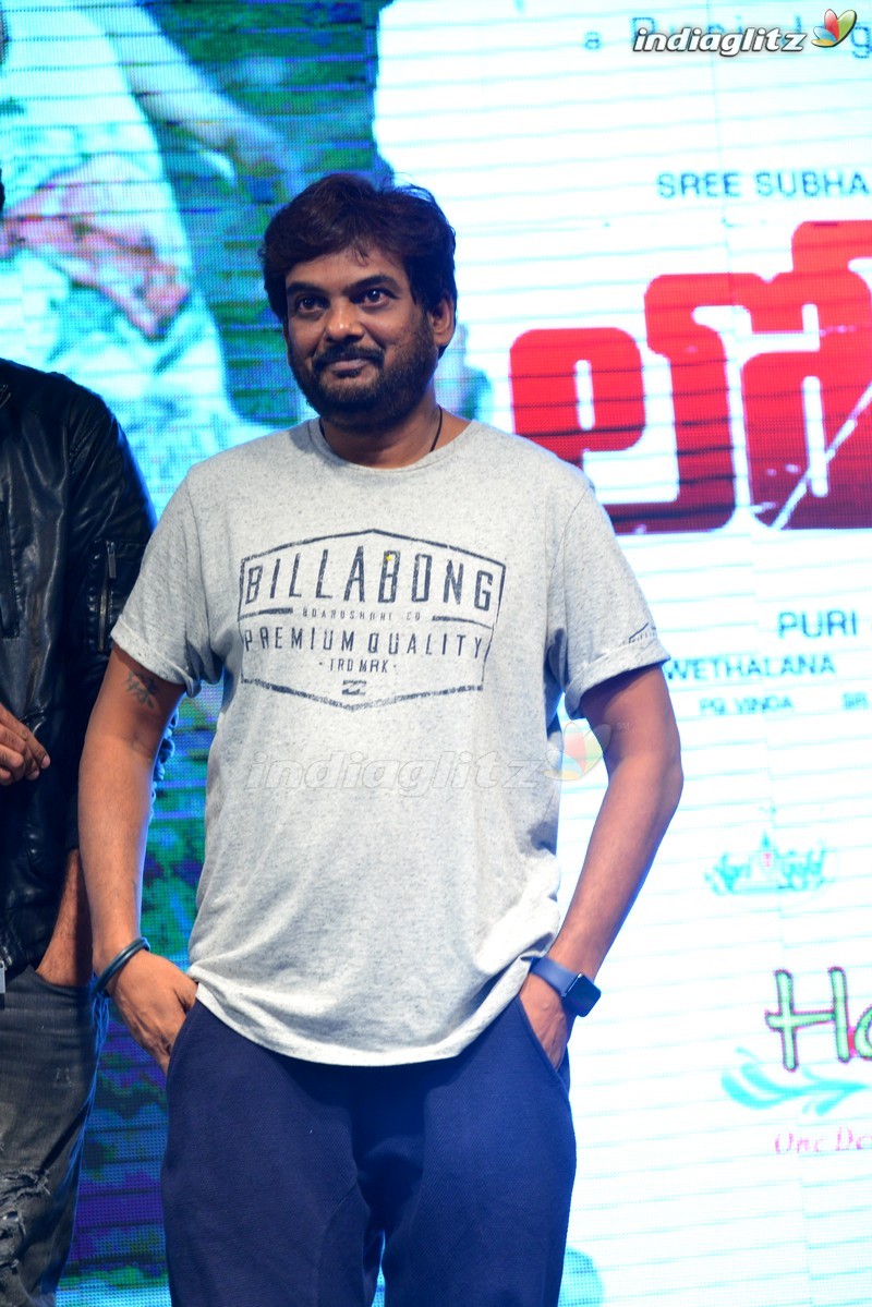 'Loafer' Triple Platinum Disc Function