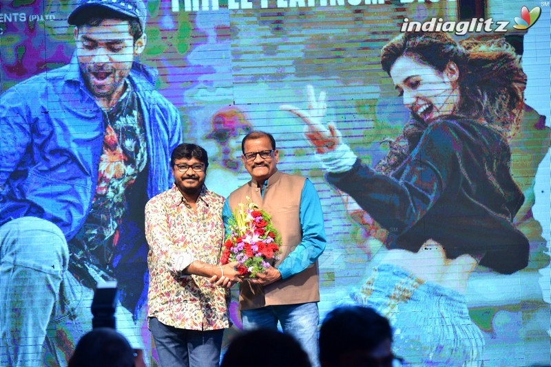 'Loafer' Triple Platinum Disc Function