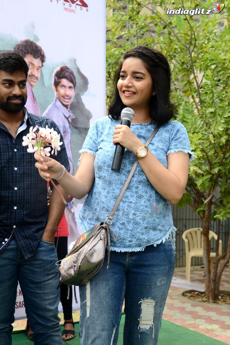 'London Babulu' Team @ Sweet Magic & Malineni Perumallu College In Guntur