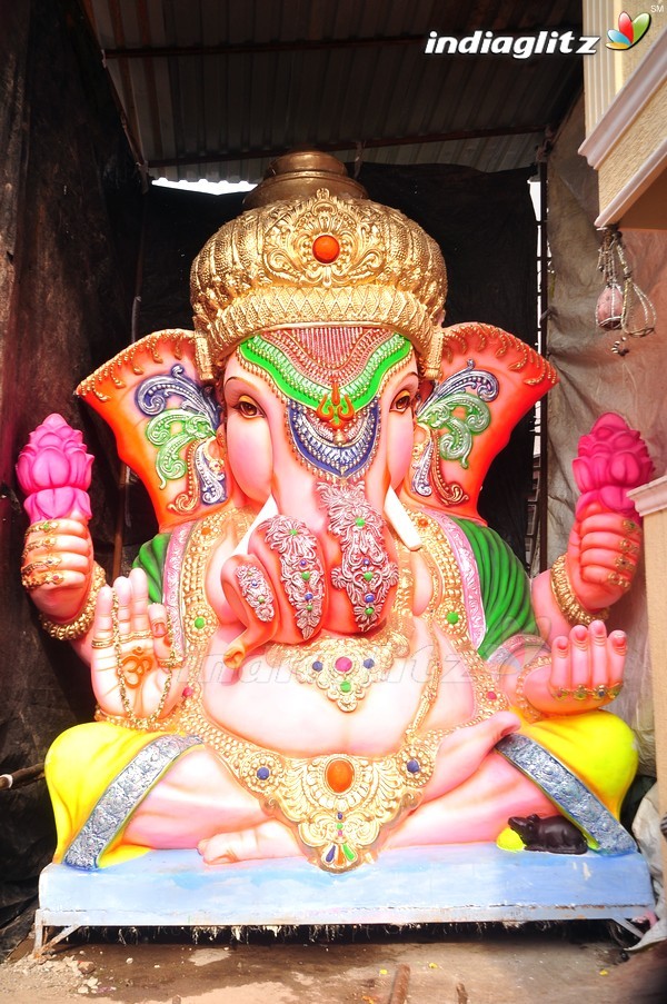 Lord Ganesha Idols In Hyderabad