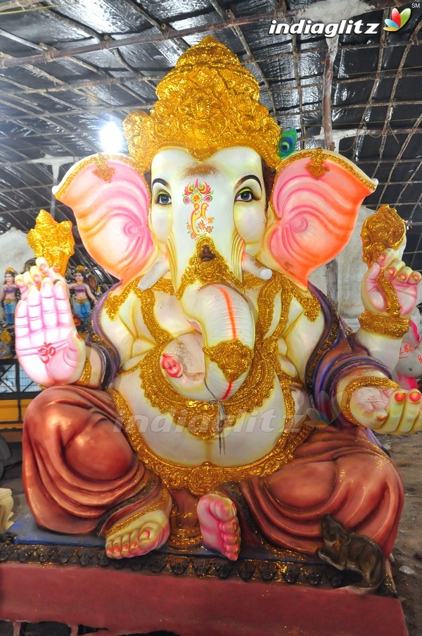 Lord Ganesha Idols In Hyderabad