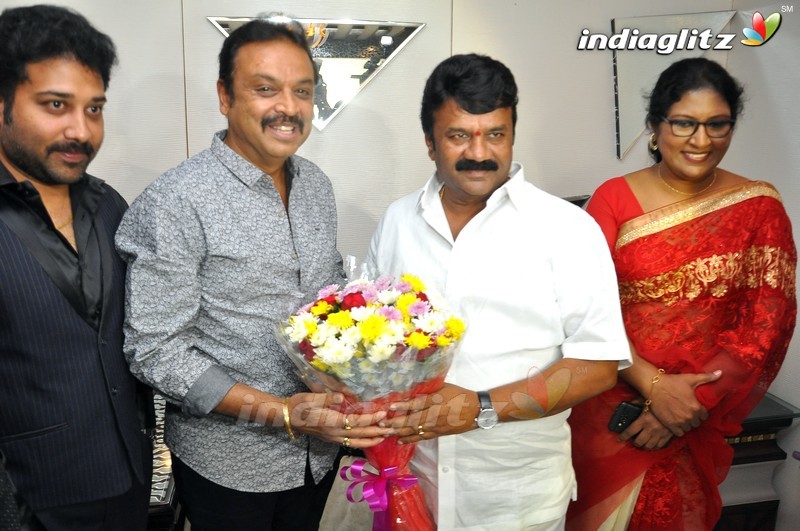 MAA President Naresh Meets Krishna & Krishnam Raju