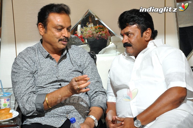 MAA President Naresh Meets Krishna & Krishnam Raju