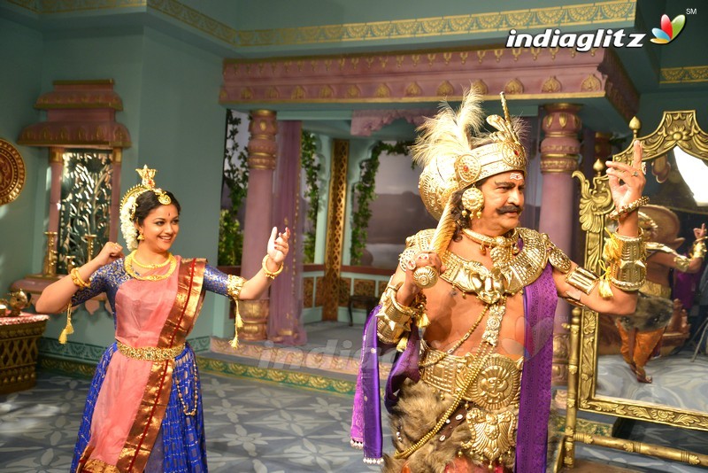 'Mahanati' (Mayabazar) On Location Stills