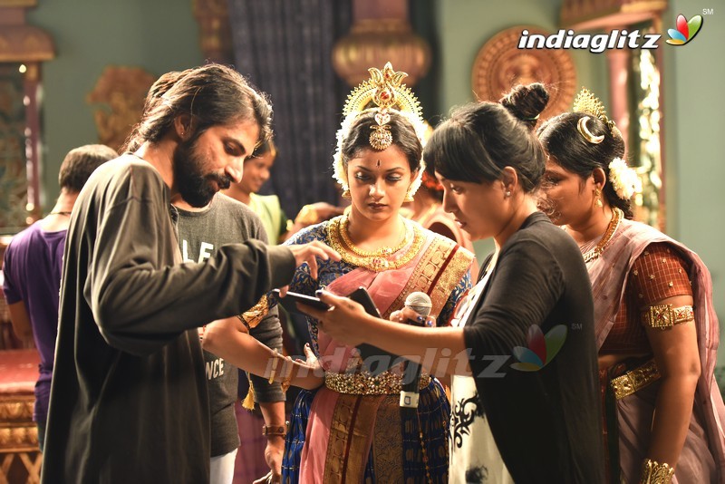 'Mahanati' (Mayabazar) On Location Stills